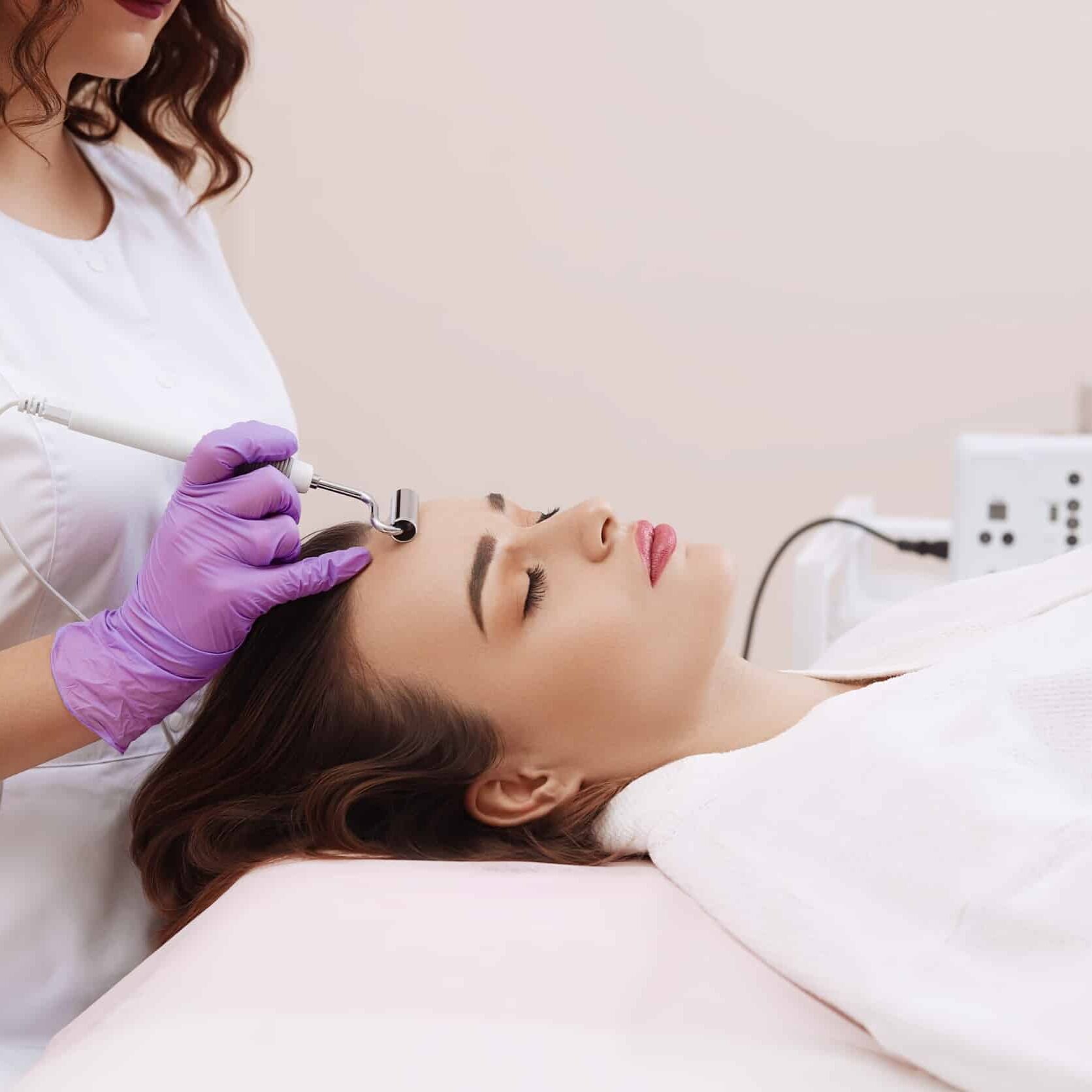 Combined High & Galvanic Frequency Facial